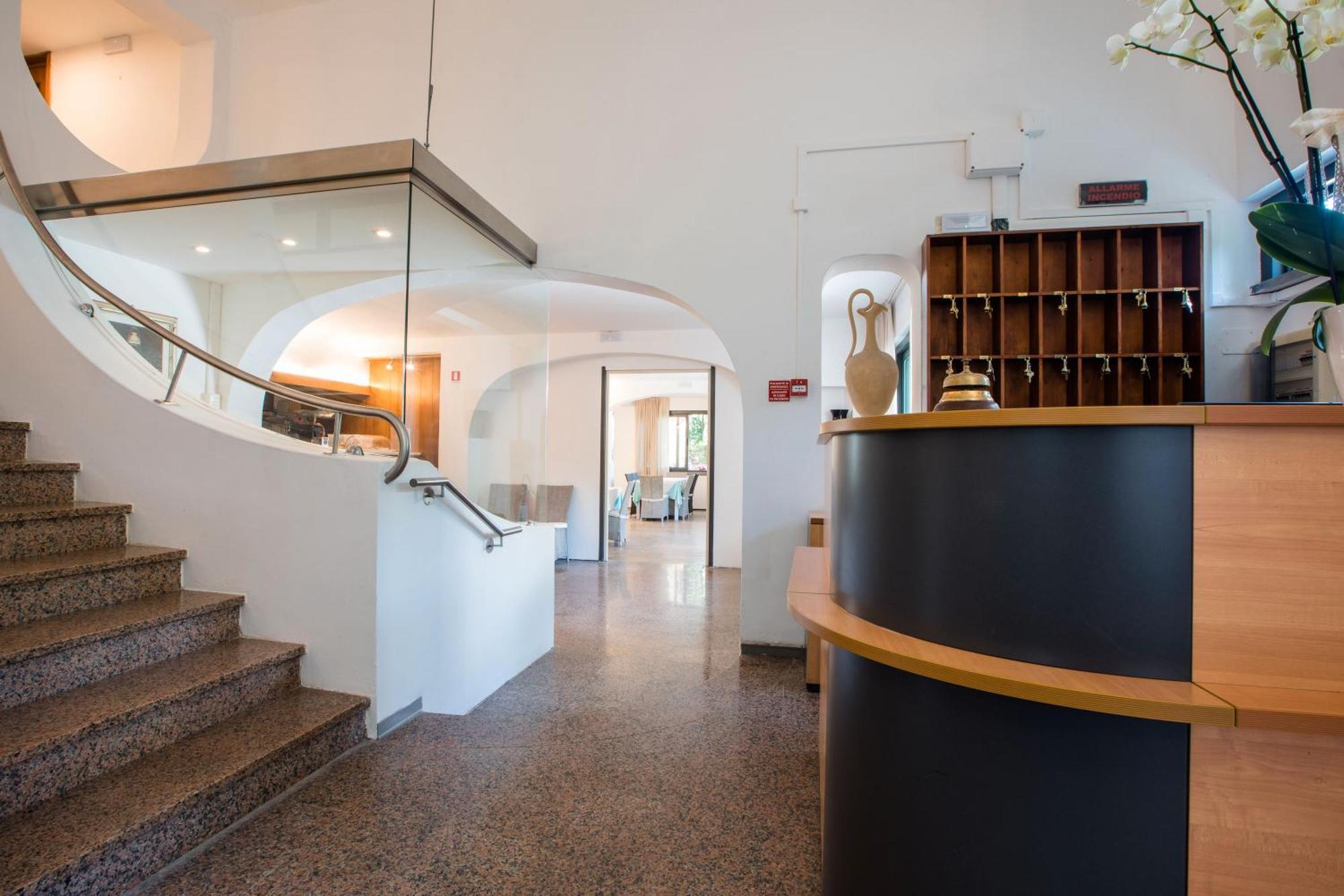 La Tavernetta Dei Ronchi Marina di Massa Exteriör bild